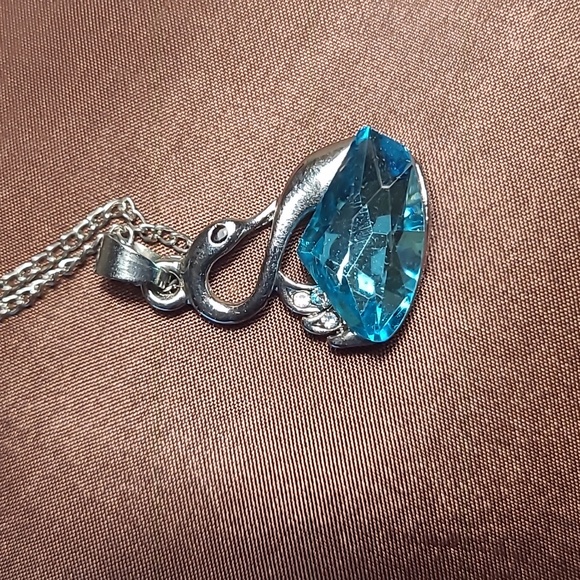 Necklace - Picture 4 of 4